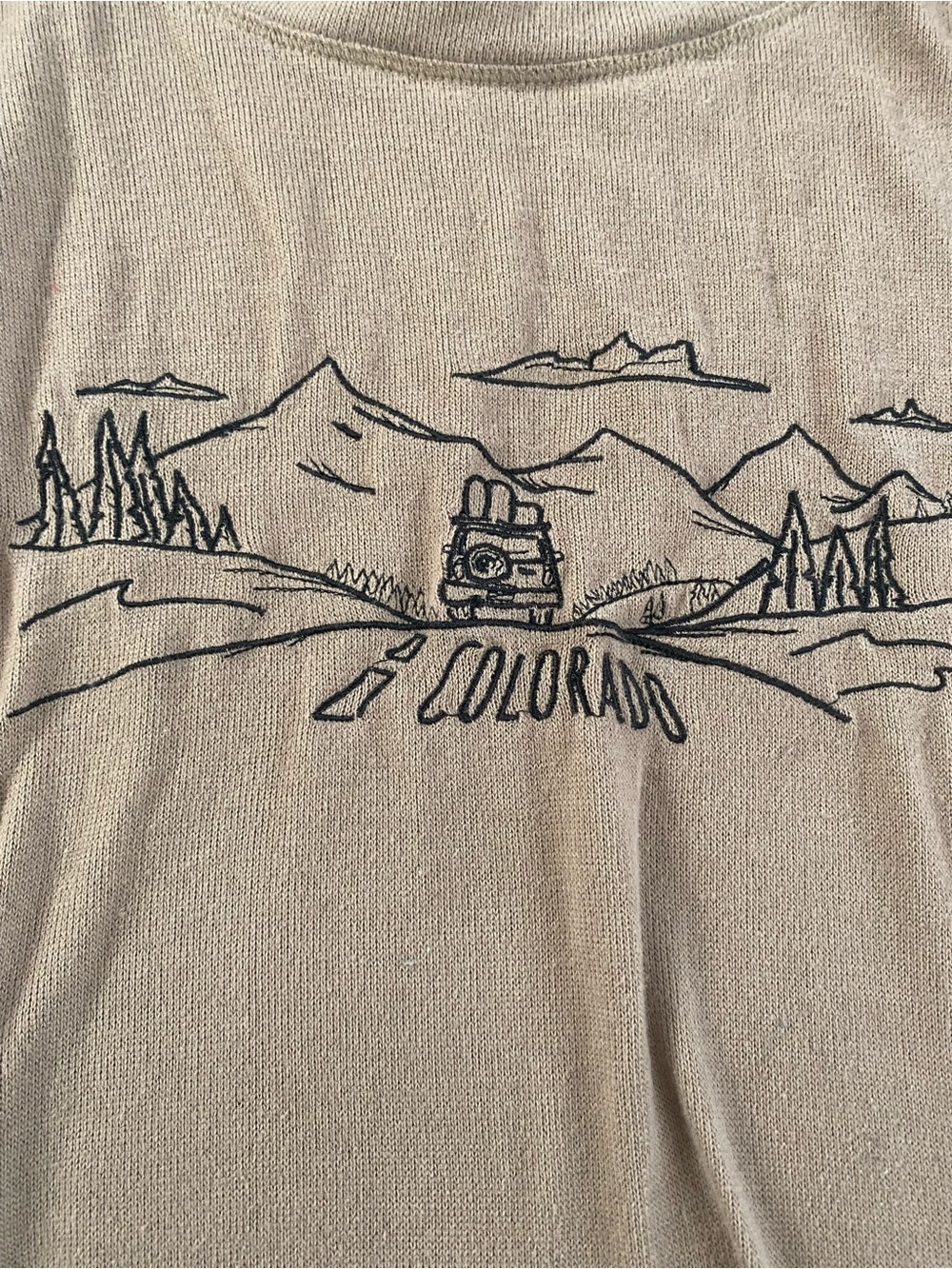 Forever 21 Tan Colorado Graphic Crewneck Shirt - Picture 4 of 5